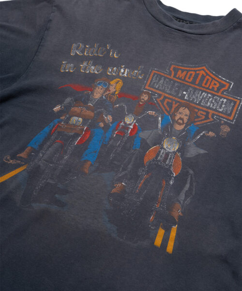 Alternative view of Vintage Ride'n in the Wind Tee