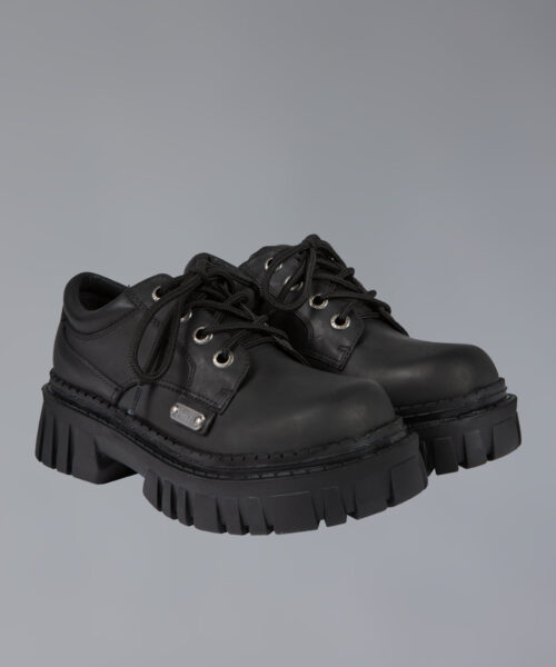 Alternative view of trail-shoe