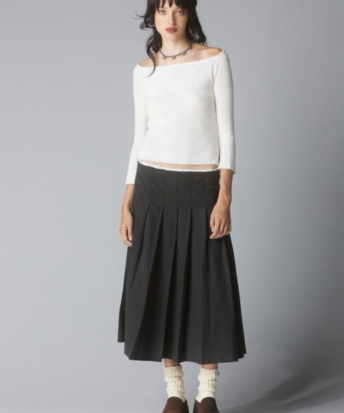 Alternative view of sincere-top