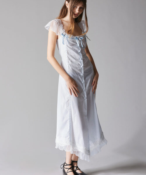 Alternative view of whisper-dress